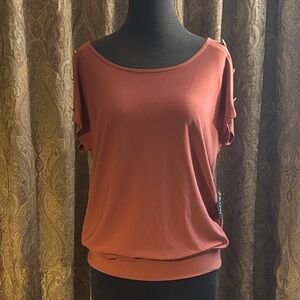 Women's Short Sleeve Top in Terracotta